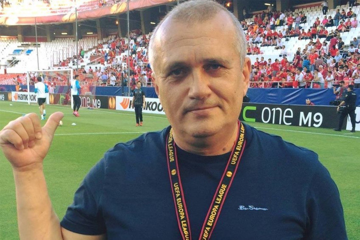 Comentatorul Emil Grădinescu, reclamat la CNA pentru că a recomandat un film pe Netflix