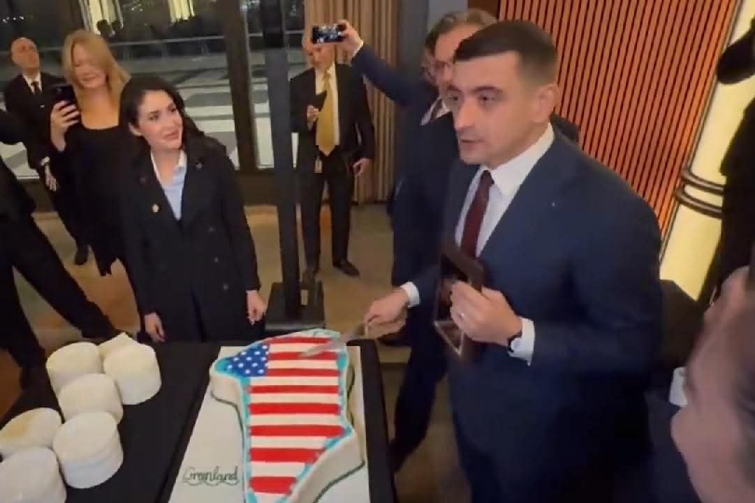 Simion, acuzat din interiorul taberei suveraniste că „i-a furat identitatea” lui Călin Georgescu. „În SUA nu s-a întâlnit cu nimeni important”