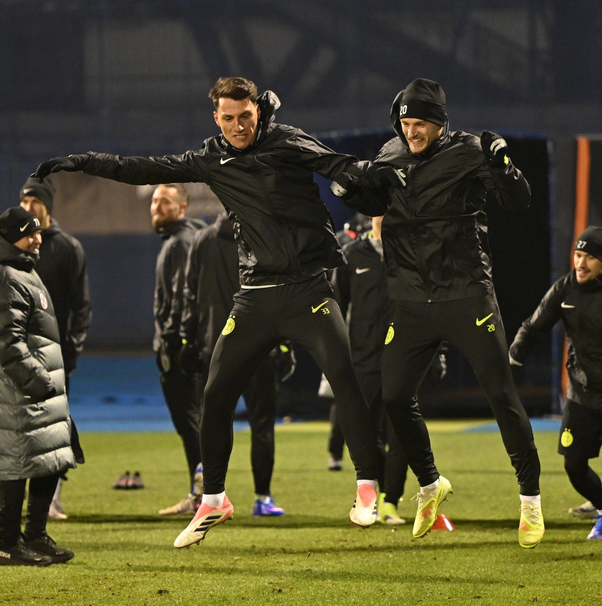 Cine transmite la TV FCSB – Fenerbahce. Meciul începe la ora 22:00. Campioana României are 7% șanse de calificare în faza următoare a Ligii Europa
