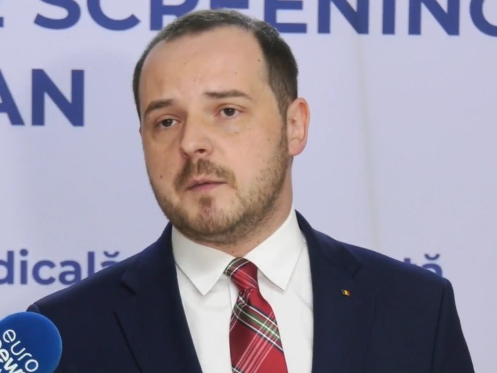 Ministrul Sănătății: neplata primei zile de concediu medical, aplicată mai drastic în multe state europene. Măsura nu este perfectă, dar este tranzitorie