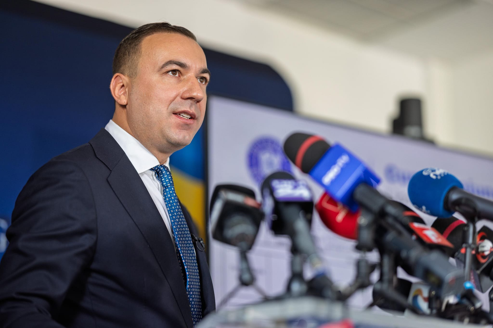 PSD vrea bonificații la gaze și energie electrică pentru persoanele cu venituri scăzute. Ce propune ministrul Energiei