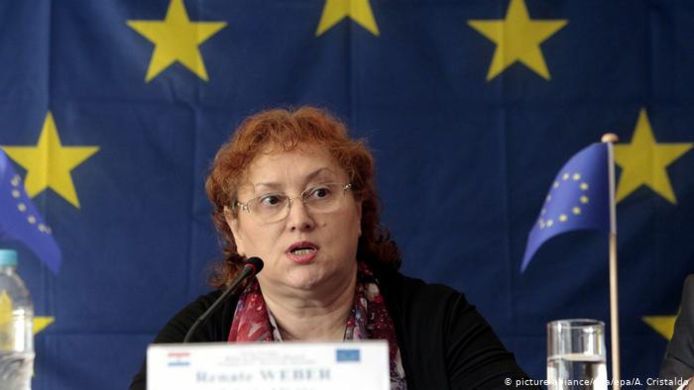 Ordonanța Guvernului Bolojan privind tăierile din administrație, atacată la CCR de Avocatul Poporului