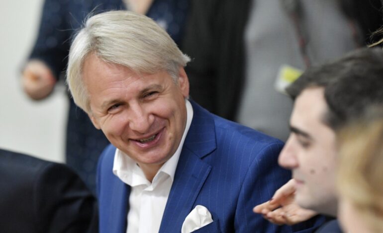 Cine ar putea prelua șefia Curții de Conturi. Un fost ministru și-a depus candidatura pentru postul rămas vacant după plecarea lui Mihai Busuioc