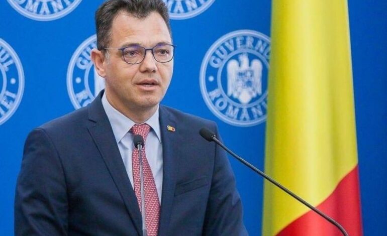 Radu Oprea se retrage din funcția de secretar general al Guvernului. Cine-i ia locul