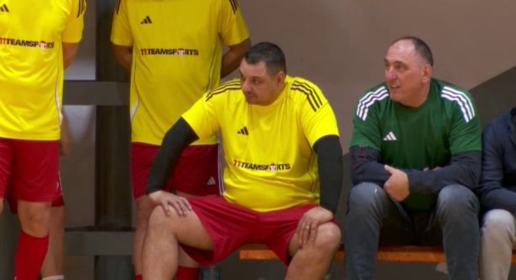 După ce și-a pierdut fiul, Ionel Ganea ajută doi copii cu probleme. Crema fotbalului românesc se adună la Făgăraș