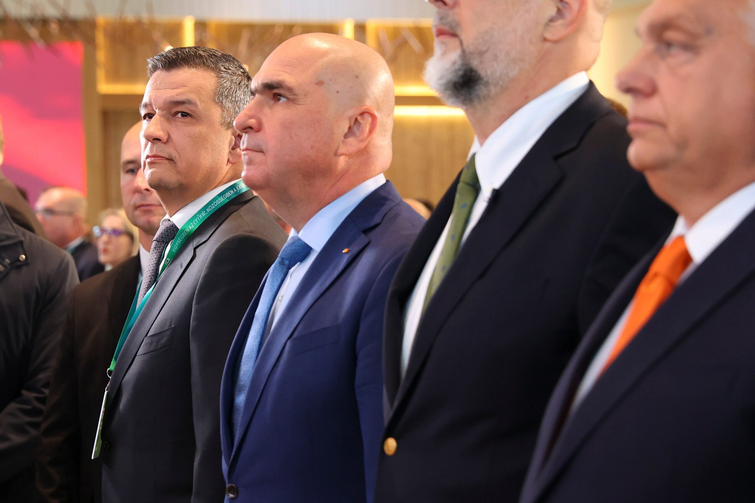„Tactica Dușmanului”. De ce politicienii ne vor radicalizați și obosiți înaintea moțiunii. Analiza unui expert în strategii de comunicare
