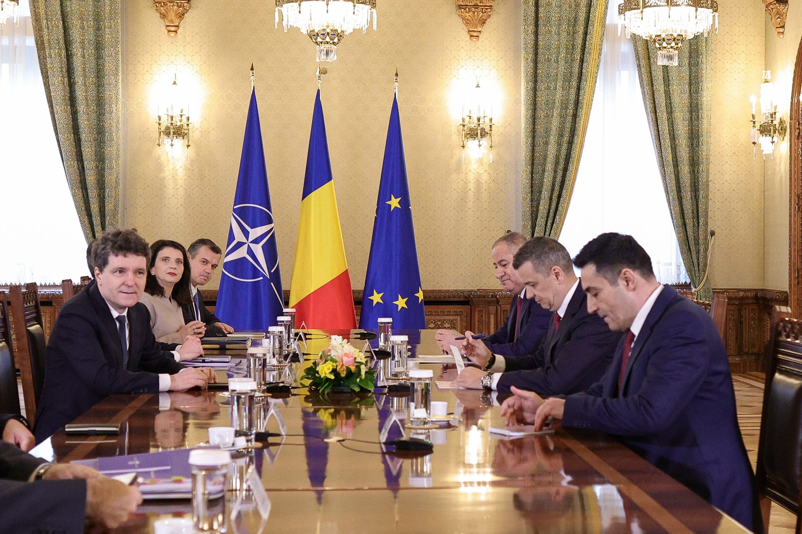 Negocierile informale între președintele Nicușor Dan și liderii partidelor încep miercuri la Cotroceni – SURSE