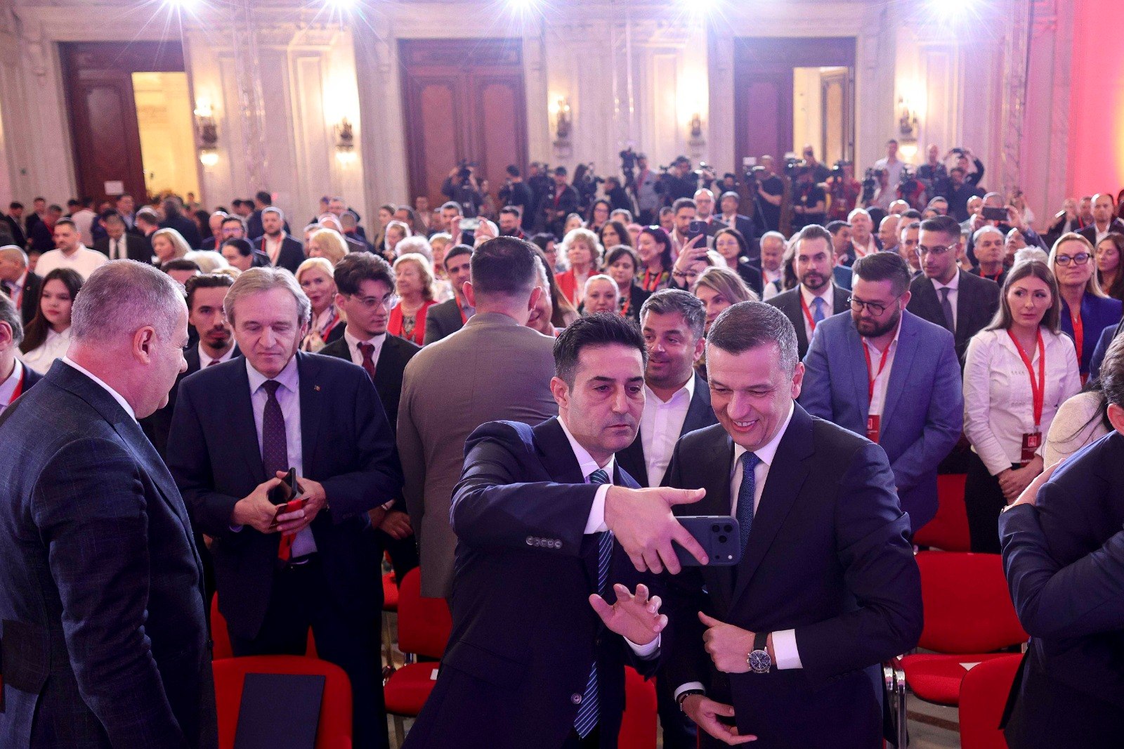 Lider PSD, despre varianta unui premier tehnocrat: „Se poate face o împăcare în jurul unui terț”