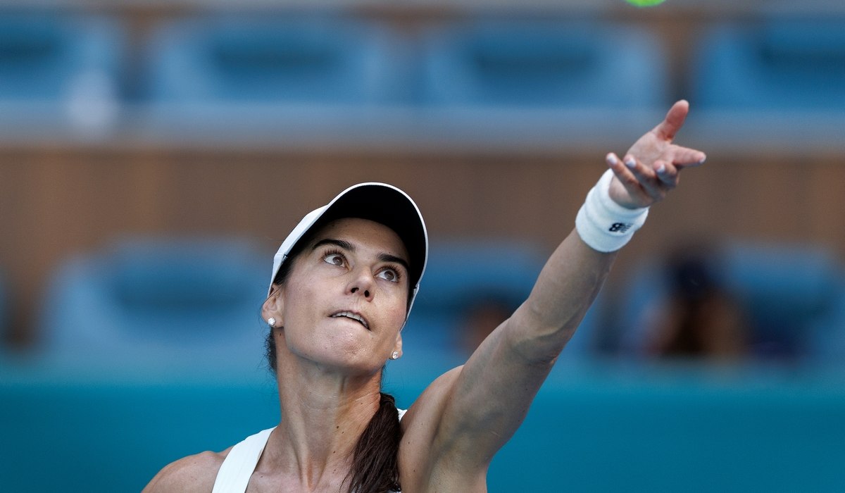 Sorana Cîrstea a învins-o pe Aryna Sabalenka la Roma. A trimis liderul mondial acasă și s-a calificat în optimile de finală