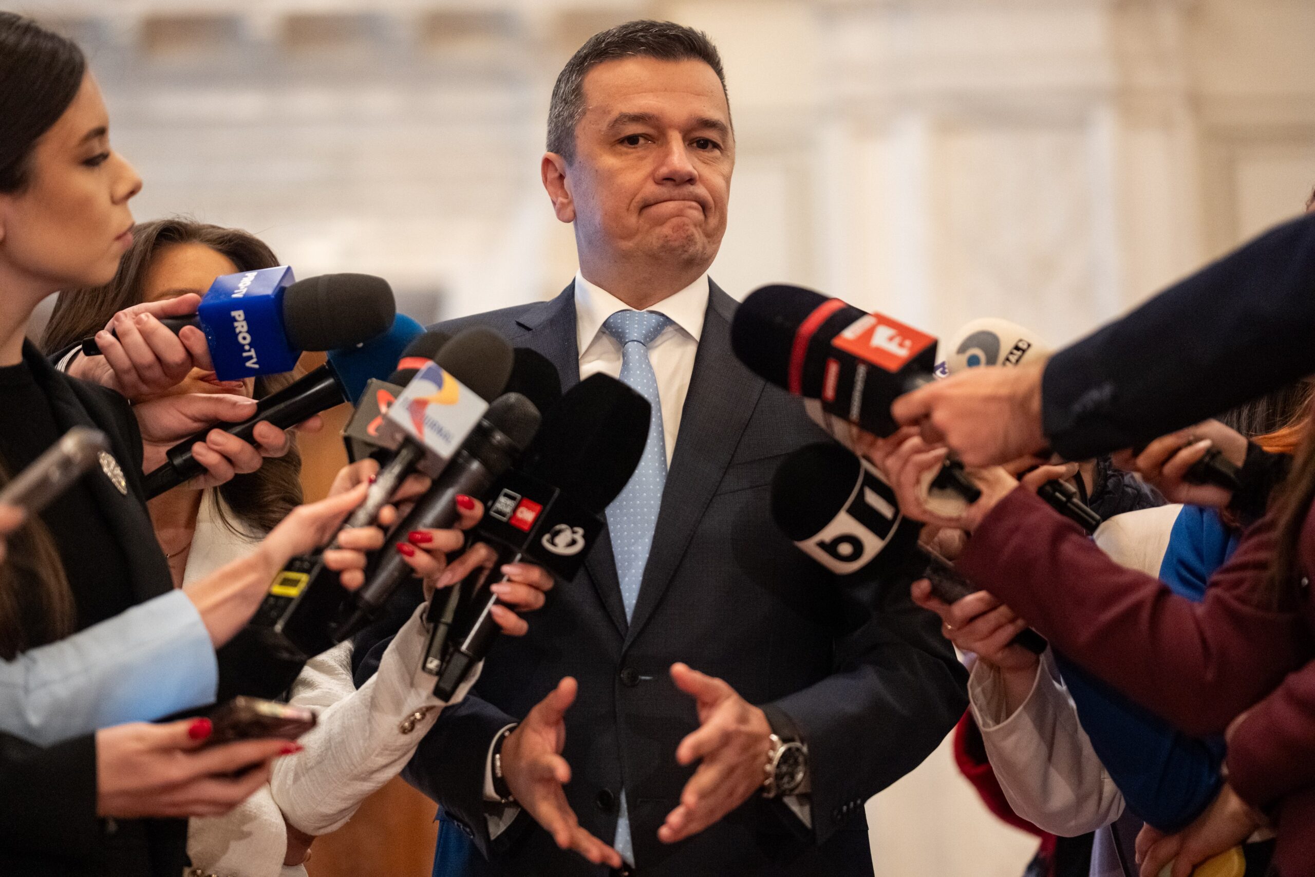 Sorin Grindeanu îl compară pe premierul interimar cu Călin Georgescu: „România înseamnă mai mult decât Ilie Bolojan”