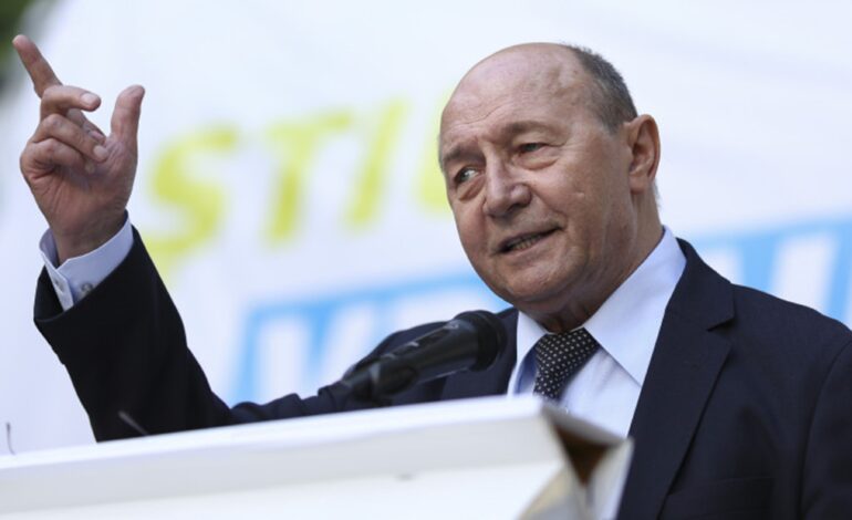 Traian Băsescu cere investiții de top în tehnologie militară: „Și România a făcut tancuri, iar acum poate să continue să facă”