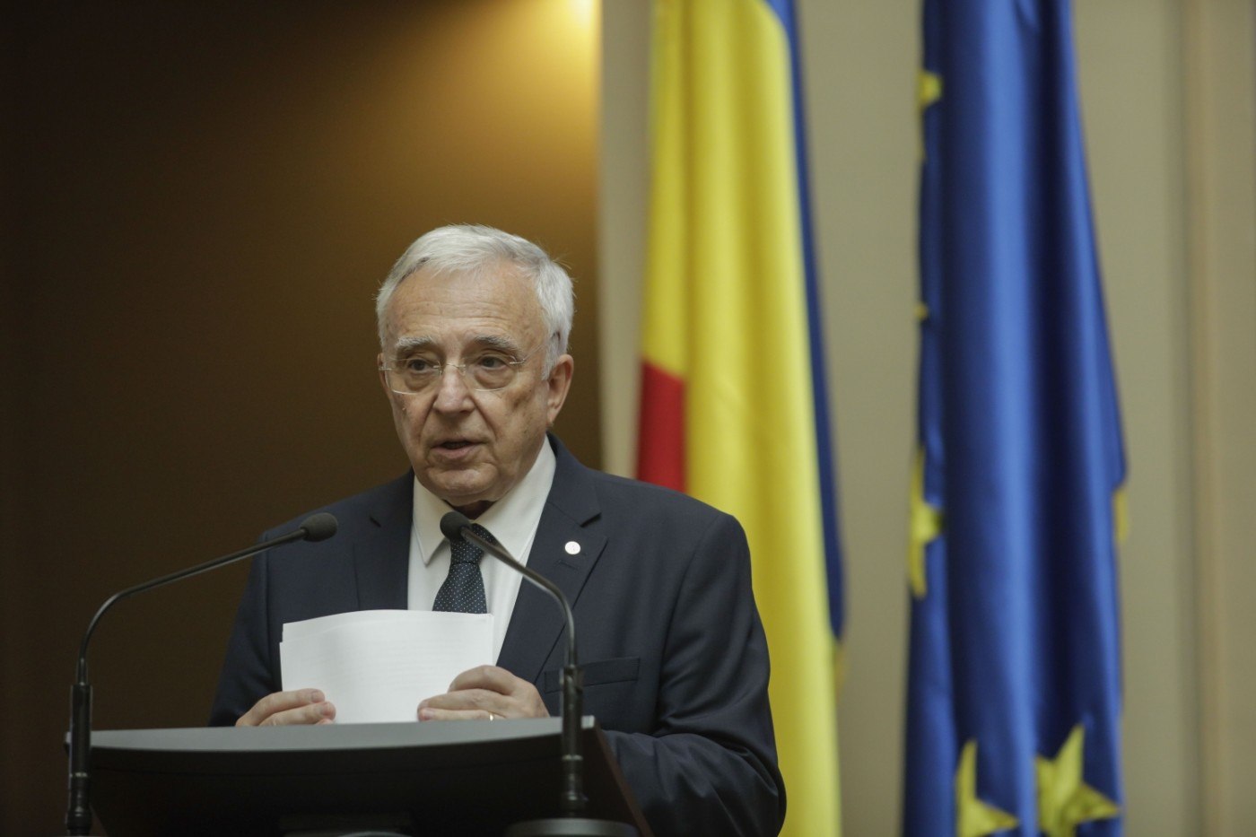 Mugur Isărescu: Un premier tehnocrat nu este neapărat soluția pentru România. „Trebuie să ai credibilitate. Altfel vorbești în gol, în deșert”
