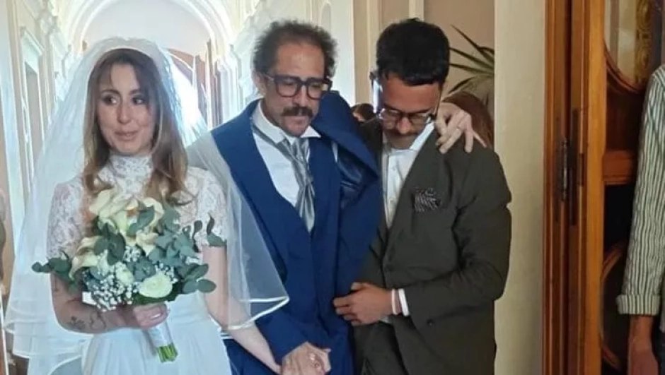 Imaginea care a emoționant toată Italia. Un fost mare fotbalist, bolnav de cancer, și-a condus fiica la altar