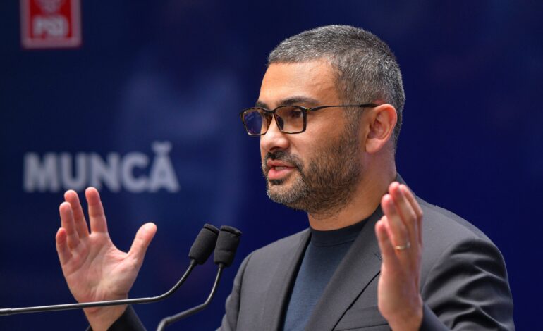 Florin Manole îl acuză pe Dragoş Pîslaru că minte în chestiunea sporului de dirigenţie din proiectul legii salarizării