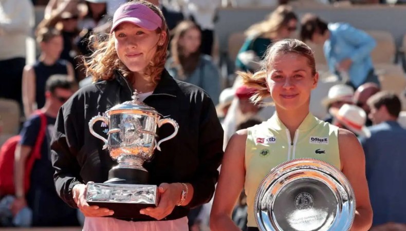 Vine direct în România după spectacolul din finala Roland Garros! Personaj surpriză pe zgura de la Iași Open