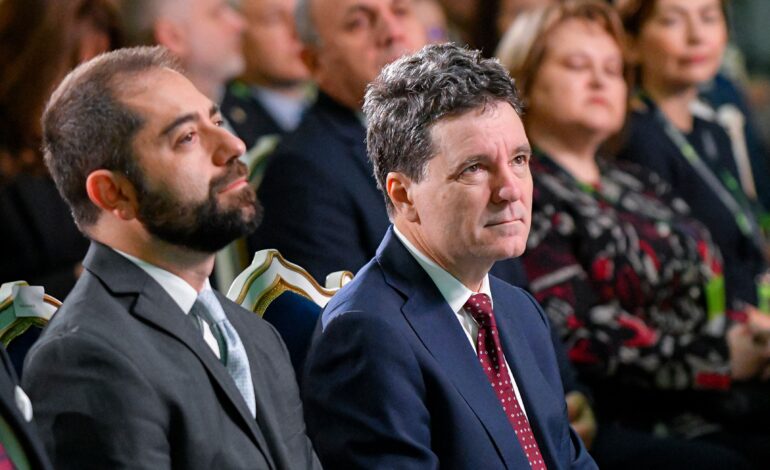 Radu Burnete neagă speculațiile privind nominalizarea sa ca premier, dacă pică varianta Tomac