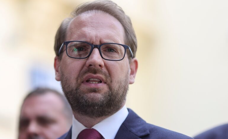 Reacția USR la acuzațiile CSM: „Apare un risc real de abuz de putere și de cenzură”