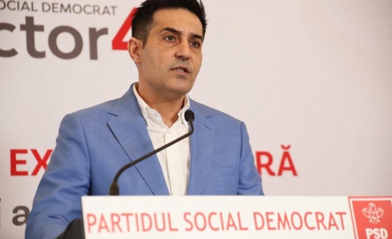 Claudiu Manda anunţă sfârşitul „erei Bolojan”: „Guvernul Tomac trece. Nea Ilie, nici nu ştii cât de mic începi să fii!”