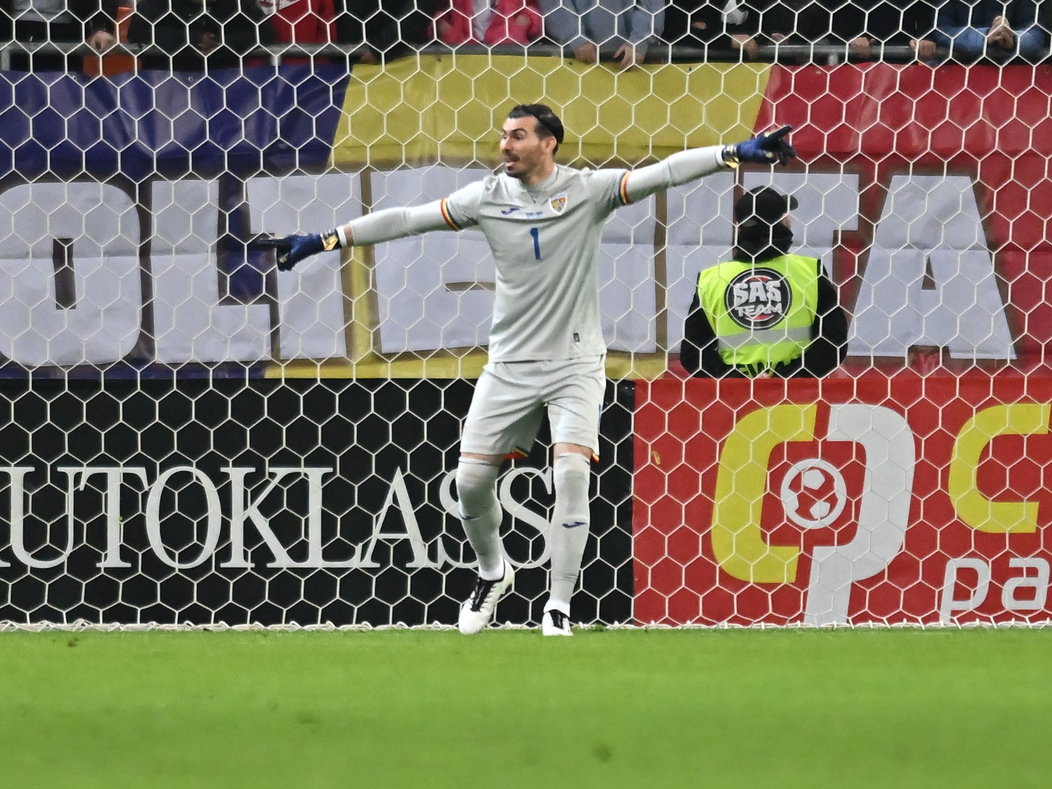 Portarul care a reprezentat România la Euro 2024 și-a anunțat retragerea