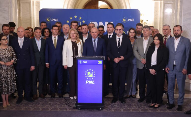 Tensiunile din PNL, în atenția presei internaționale. Bloomberg: „Premierul desemnat al României își sfidează propriul partid”