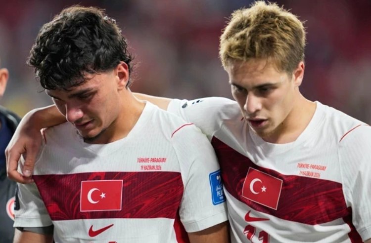 Turcia, OUT de la Mondial: „Generația de aur” își plânge eșecul, în timp ce fanii cer demisia selecționerului Montella. Campanie de coșmar