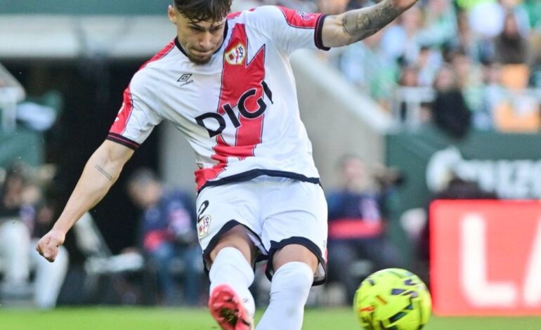 Andrei Rațiu, dorit de un gigant din Premier League! Rayo Vallecano se află, deja, la masa negocierilor cu englezii