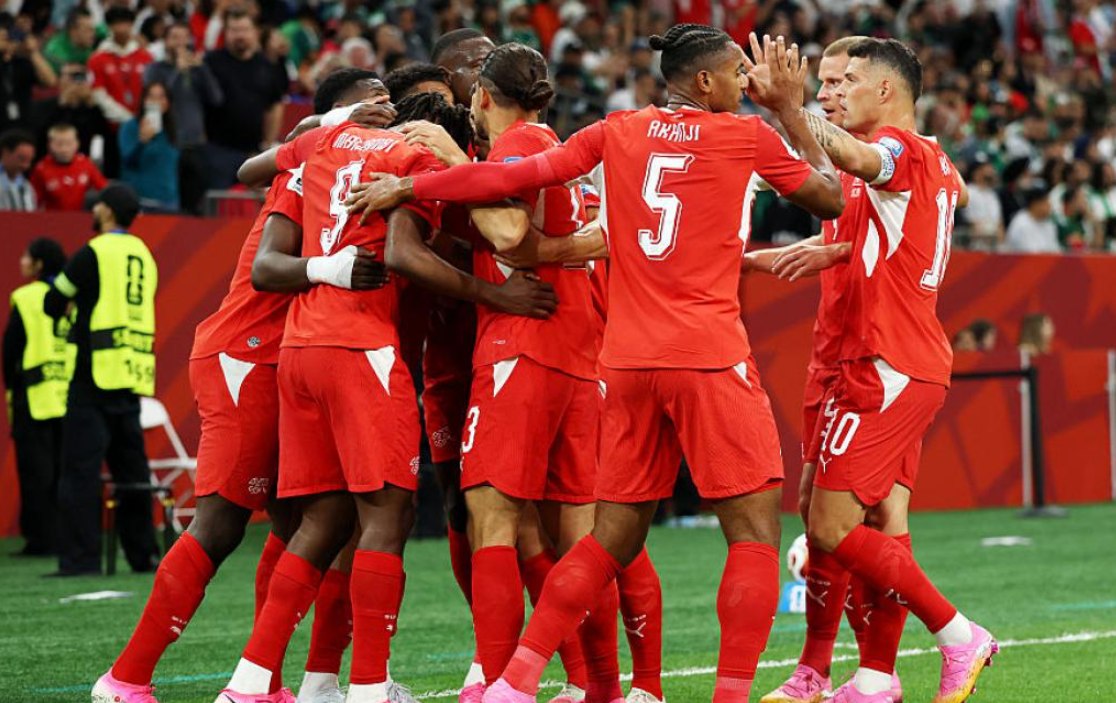 Elvețienii au eliminat Algeria, 2-0. Prima victorie într-un meci eliminatoriu după aproape nouă decenii