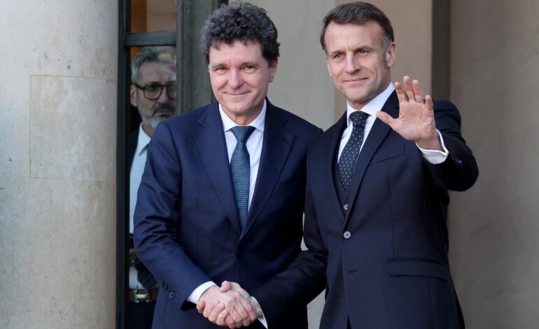 Nicușor Dan merge la Paris, la invitația lui Macron. Va participa la reuniunea Coaliției de Voință pentru Ucraina și la parada de Ziua Franței