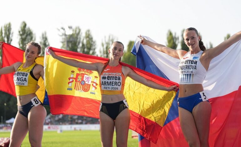 De la rochiile de prințesă la argintul european. Carolina Pungă e, la 15 ani, vicecampioană la junioare