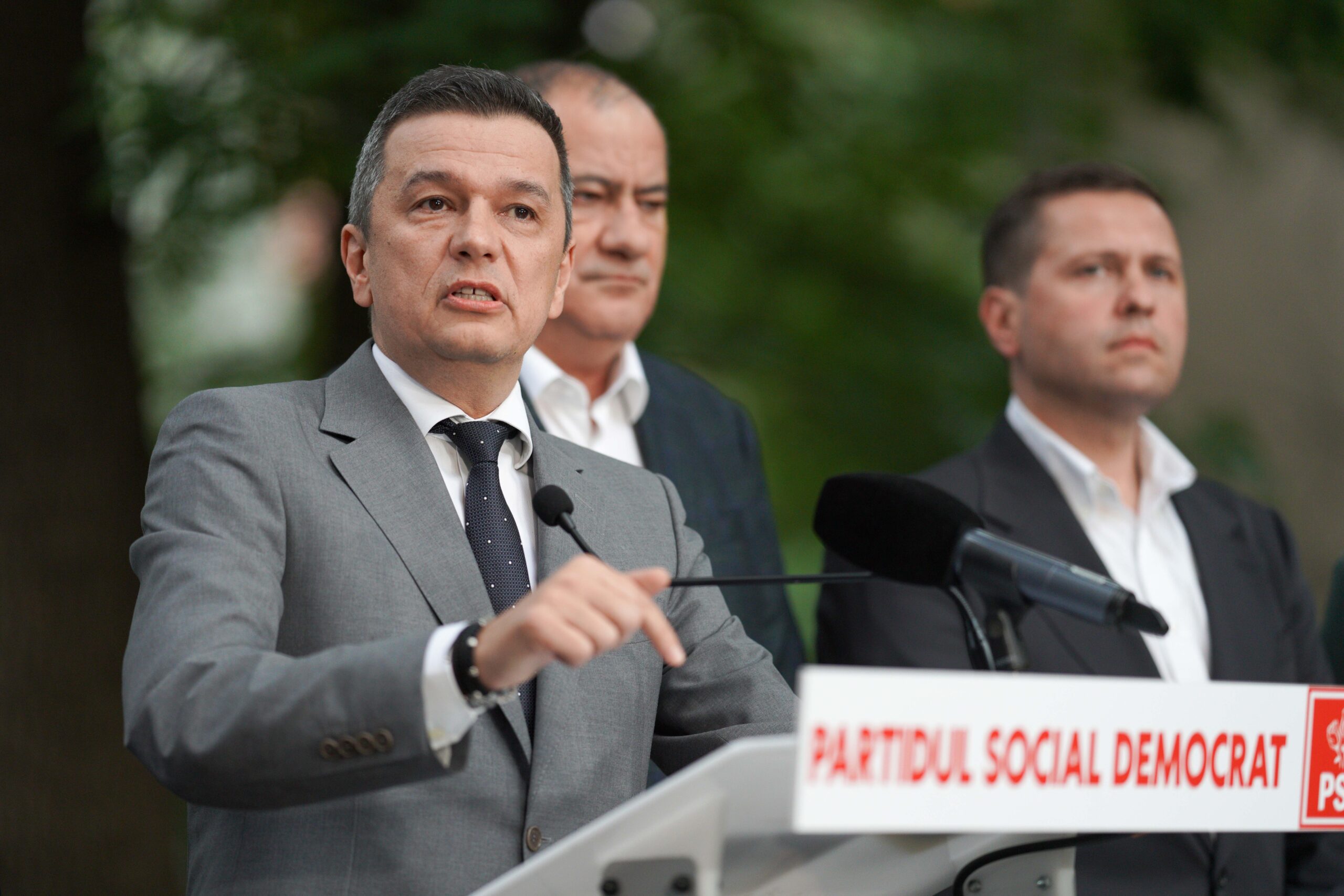 SURSE PSD îi spune „nu” lui Bolojan pe Programul SAFE. Grindeanu cere o altă soluție și pune condiții pentru Codul urbanismului