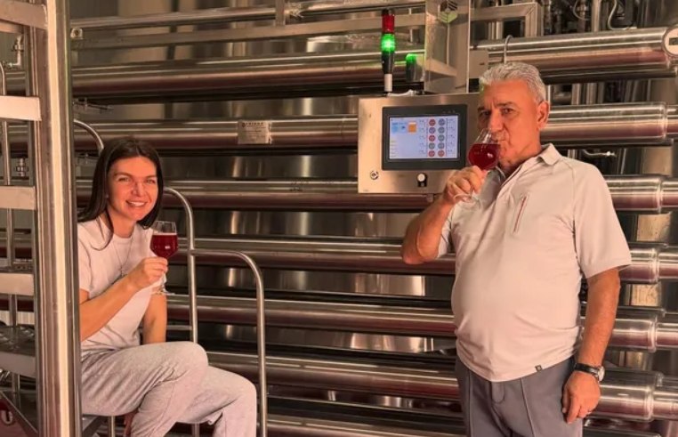Cine este bărbatul căruia Simona Halep „i-a dat papucii” prin SMS. Tatăl sportivei a intervenit în relație