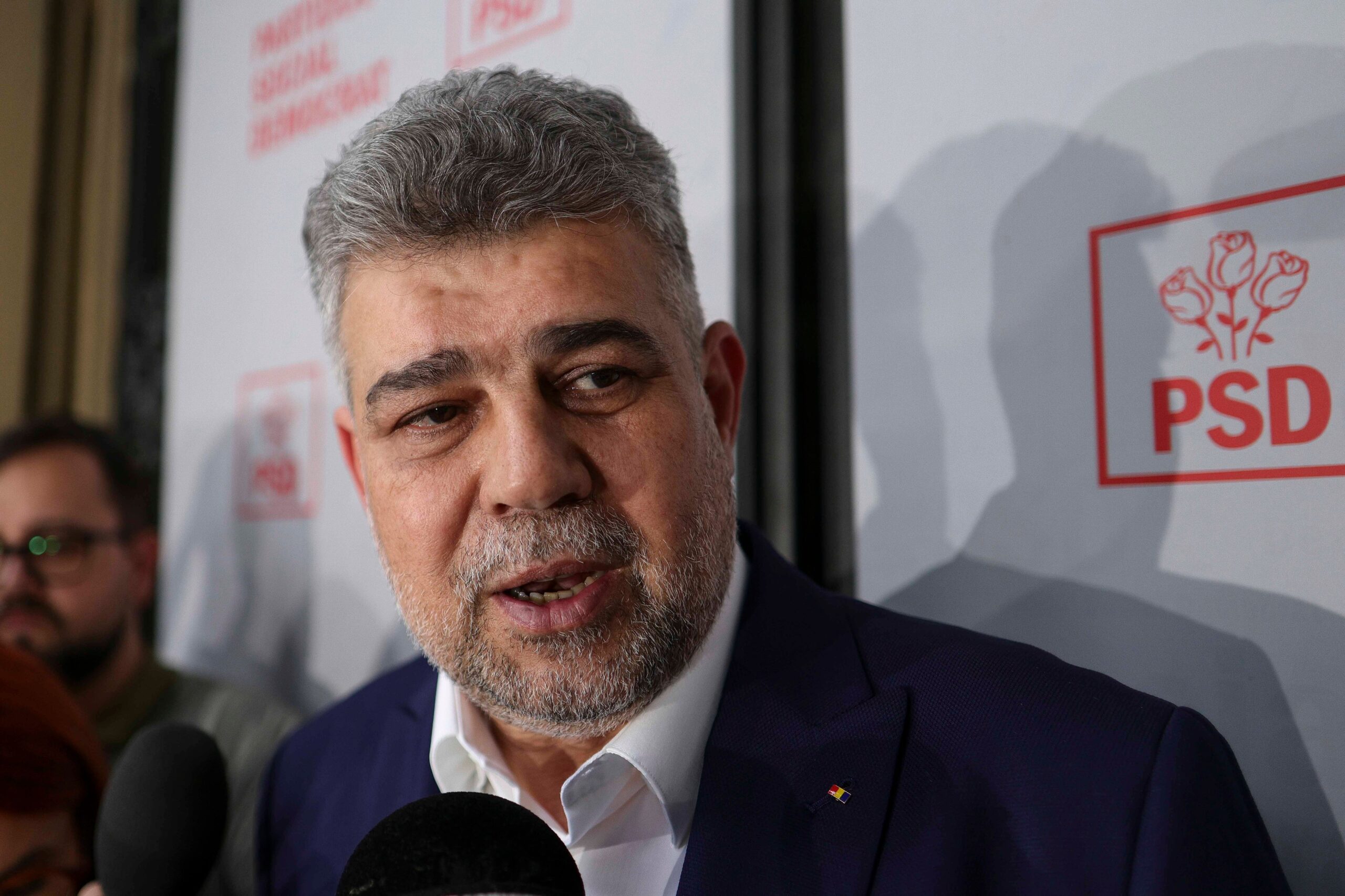 Marcel Ciolacu, fotografiat la masă în Italia alături de Ionel Arsene, fugar condamnat pentru corupție. Reacția președintelui CJ Buzău