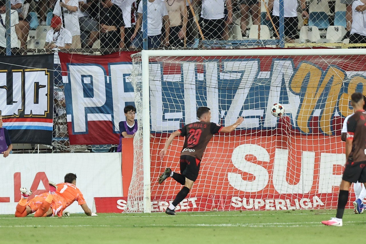 Dinamo n-a mai câștigat la Galați de 11 ani! FC Argeș a urcat pe locul 2