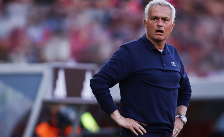 José Mourinho, «modest» ca întotdeauna: „Eu fac să crească vânzările. E atât de simplu”