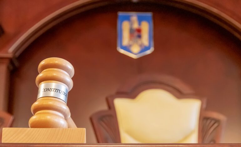CCR discută luni sesizările privind legea ANI, contestată de PNL, USR și președintele Nicușor Dan