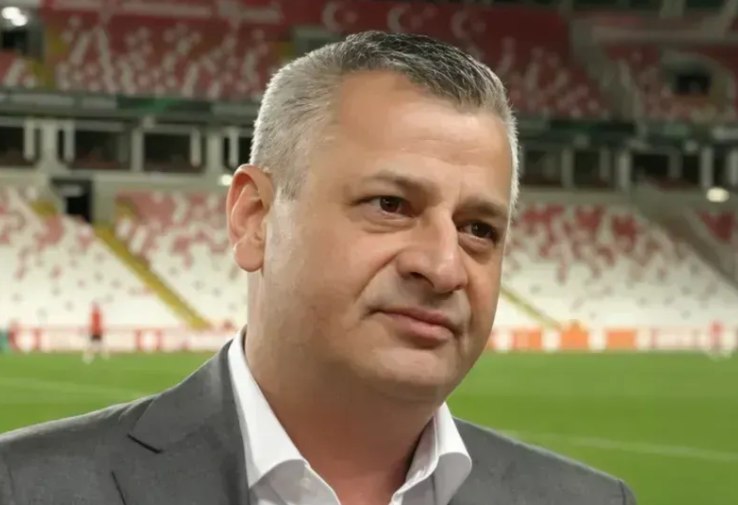 Final de eră la CFR Cluj? Ioan Varga și-a anunțat retragerea și lasă clubul pe mâna unui elvețian: „De astăzi intră în pâine!”