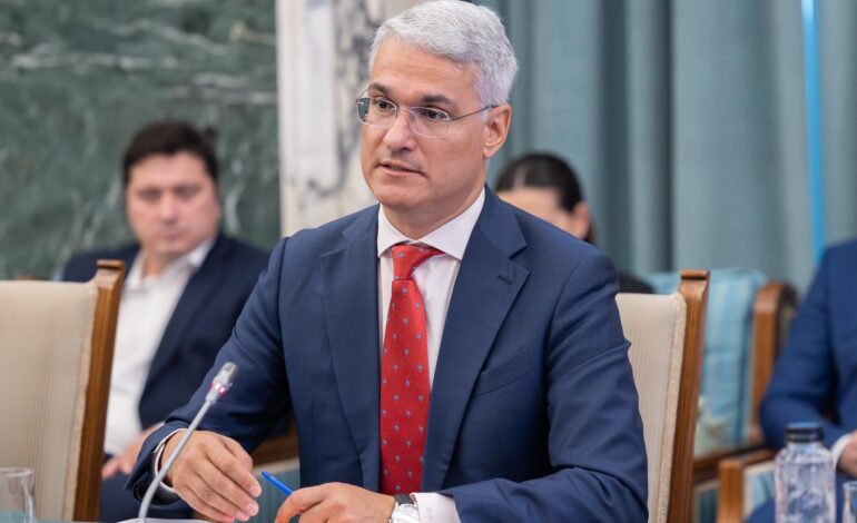 Dragoș Pîslaru acuză PSD că a sabotat legea salarizării: „A ațâțat sindicatele pe la spate!”. Ministrul va publica azi versiunea finală a legii
