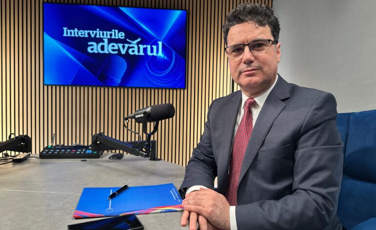 Rectorul SNSPA, Remus Pricopie, vine luni, de la ora 12.00, la „Interviurile Adevărul”