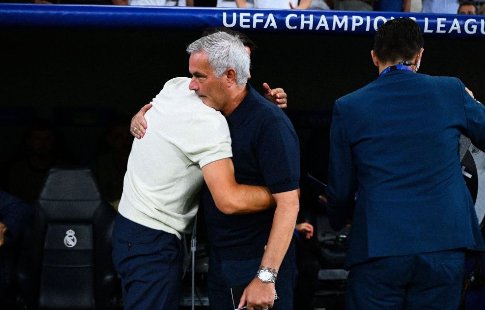 Chivu, cadru de colecție alături de Jose Mourinho: cei doi și-au spus cuvinte mari după un meci dulce-amar
