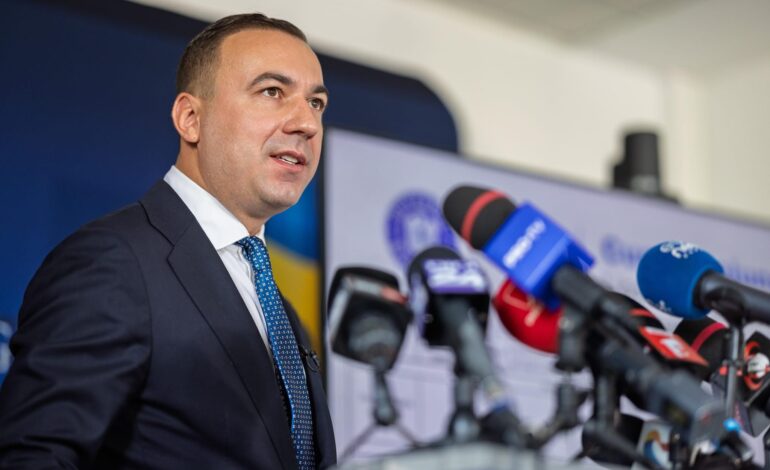 Bogdan Ivan critică Guvernul pentru creșterea prețului carburanților: „De patru luni, nu au făcut absolut nimic”