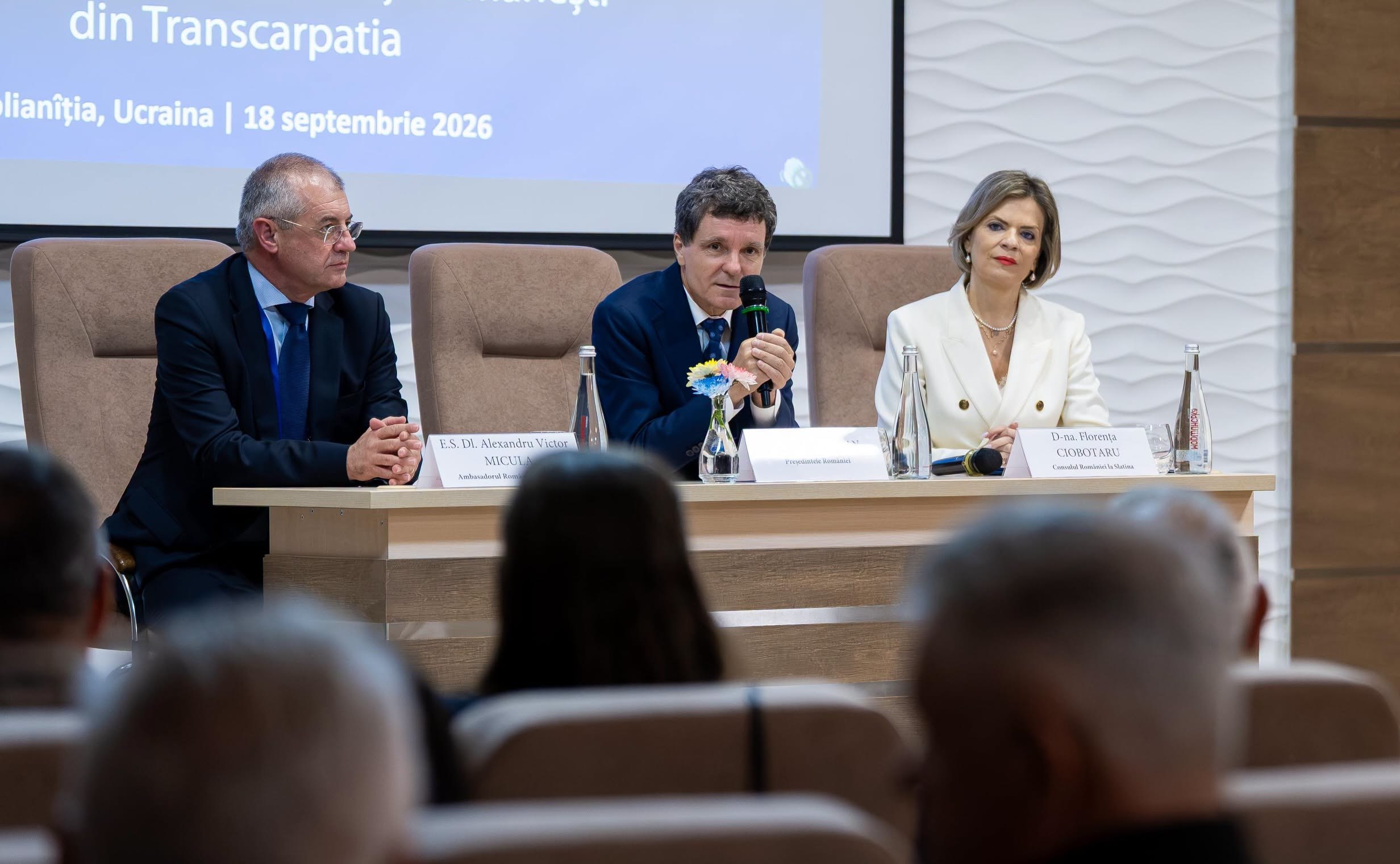 Poziţia strategică a Portului Constanța poate oferi un mediu atractiv pentru investiţii, anunță președintele Nicușor Dan