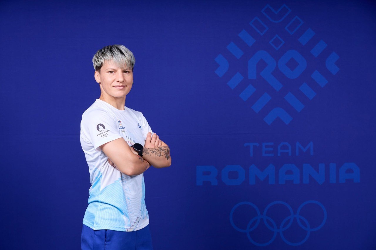 România are două fete în „sferturi” la Campionatul European de box