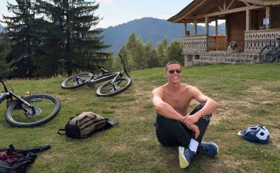 În locul vacanțelor luxoase, David Popovici alege meleagurile românești. Unde și-a petrecut ziua de naștere: „A fost frumos să descopăr. Căutați-l!”