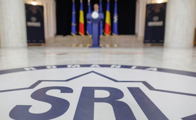 Șefii serviciilor de informații ar putea sta cel mult 8 ani în funcție