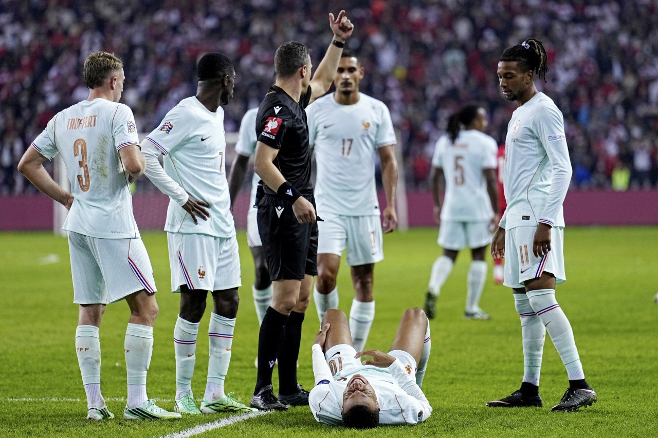 Zidane a debutat cu victorie pe banca tehnică a Franței. Mbappe s-a accidentat și a părăsit cantonamentul