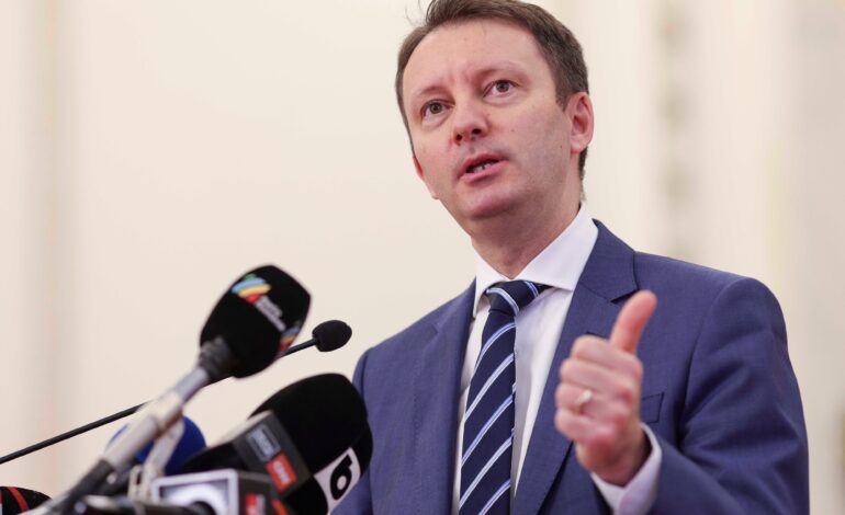 Siegfried Mureşan spune că are aproape 200 de voturi certe pentru trecerea guvernului. De unde mai speră să obțină încredere