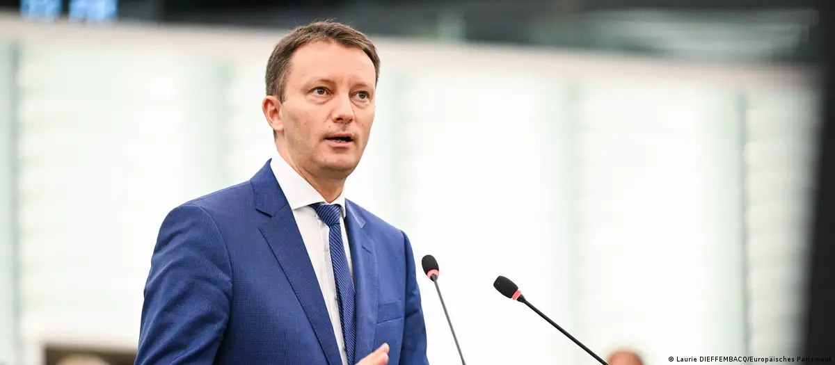 Mesaj de ultimă oră al premierului desemnat înainte de votul din Parlament: „Vom lucra cu parlamentari din opoziţie”
