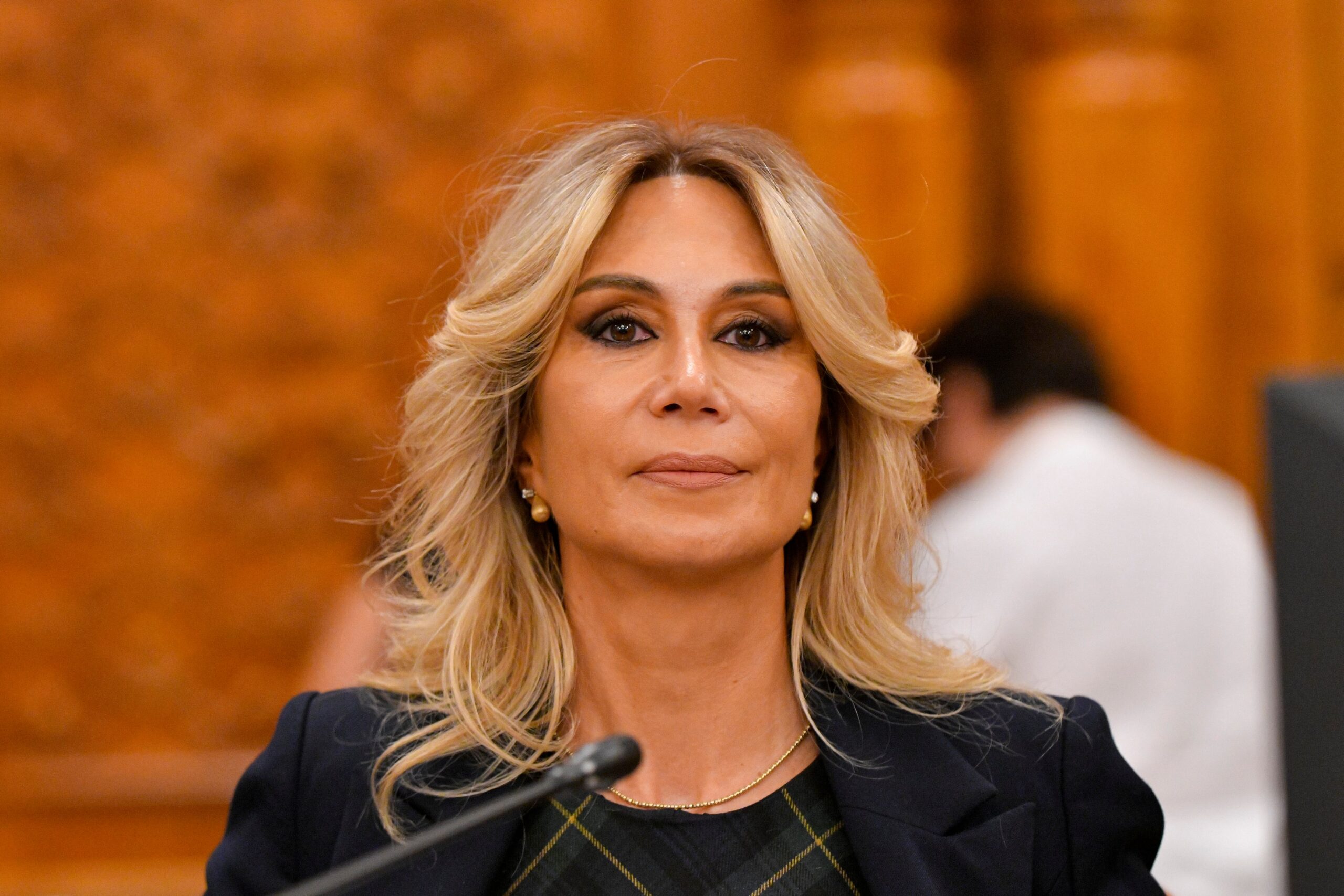 Raluca Turcan îl acuză pe Nicușor Dan că mizează pe ruperea PNL pentru formarea unui guvern: „De ce nu s-a pus problema fracturării PSD?”