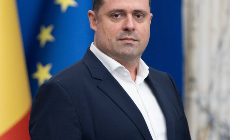 Dan Reșitnec, secretarul general al Guvernului, a demisionat după cinci luni în funcție. USR: „A început să deschidă registrele privilegiilor”