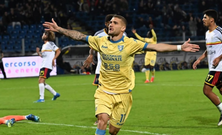 Daniel Bîrligea, inclus în echipa etapei din Serie A, după ce a spart gheața la Frosinone cu o dublă de senzație